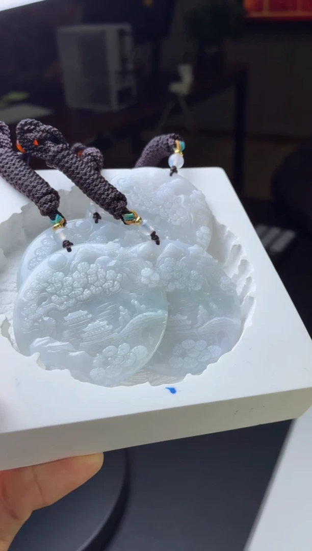 吊坠(不含链)未镶嵌翡翠缅甸天然翡翠山水圆牌 多样性发一