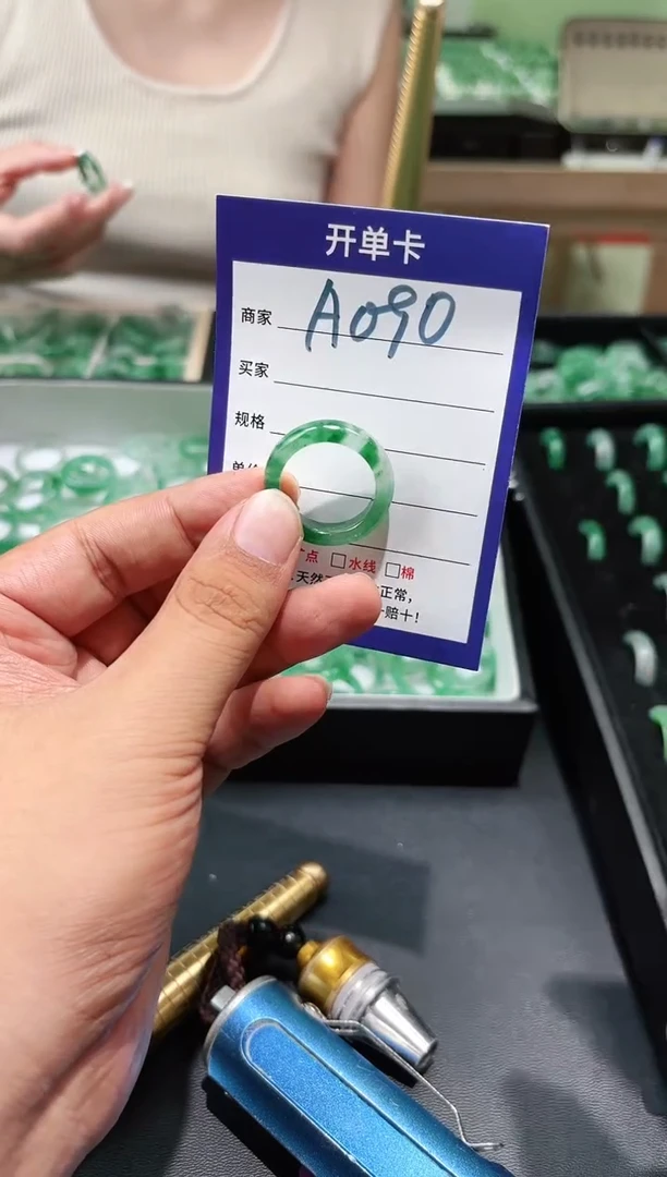 未镶嵌石英质玉戒圈25