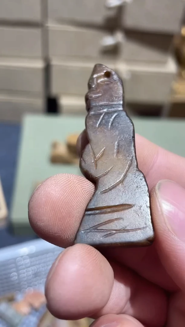 未镶嵌和田玉挂件1