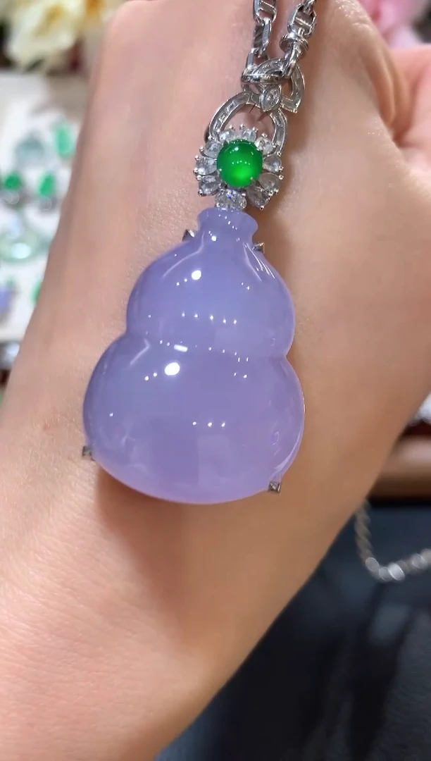 吊坠(不含链)18K金镶嵌翡翠狮*了m1紫色有色差