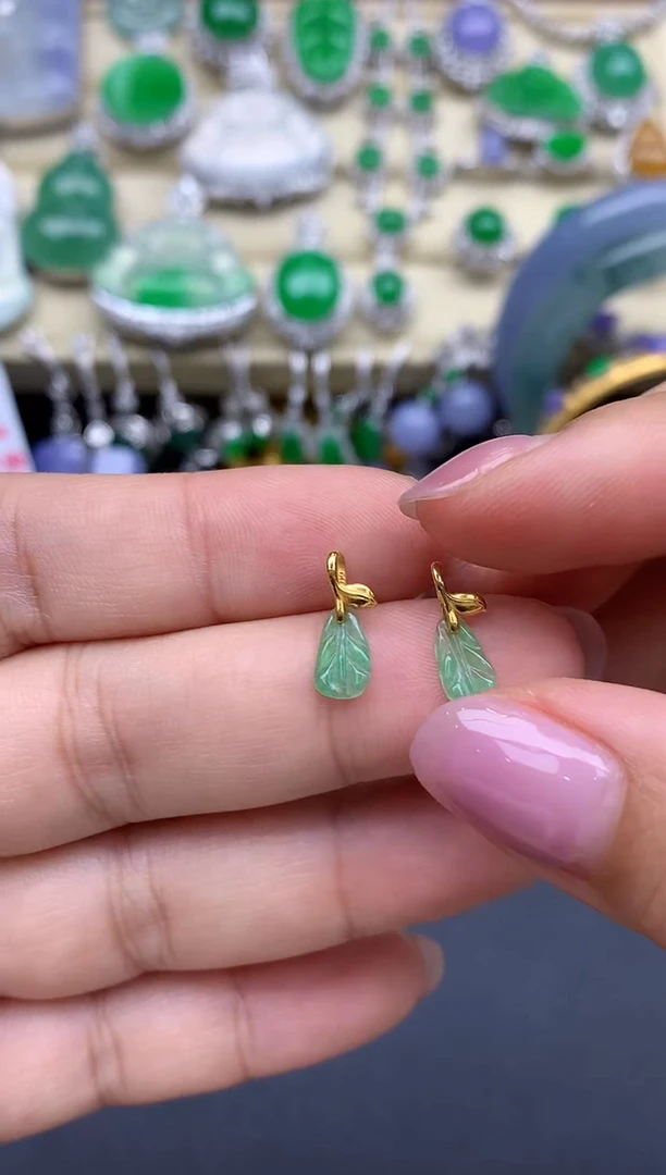 翡翠18K金镶嵌颈饰32-春日珠宝