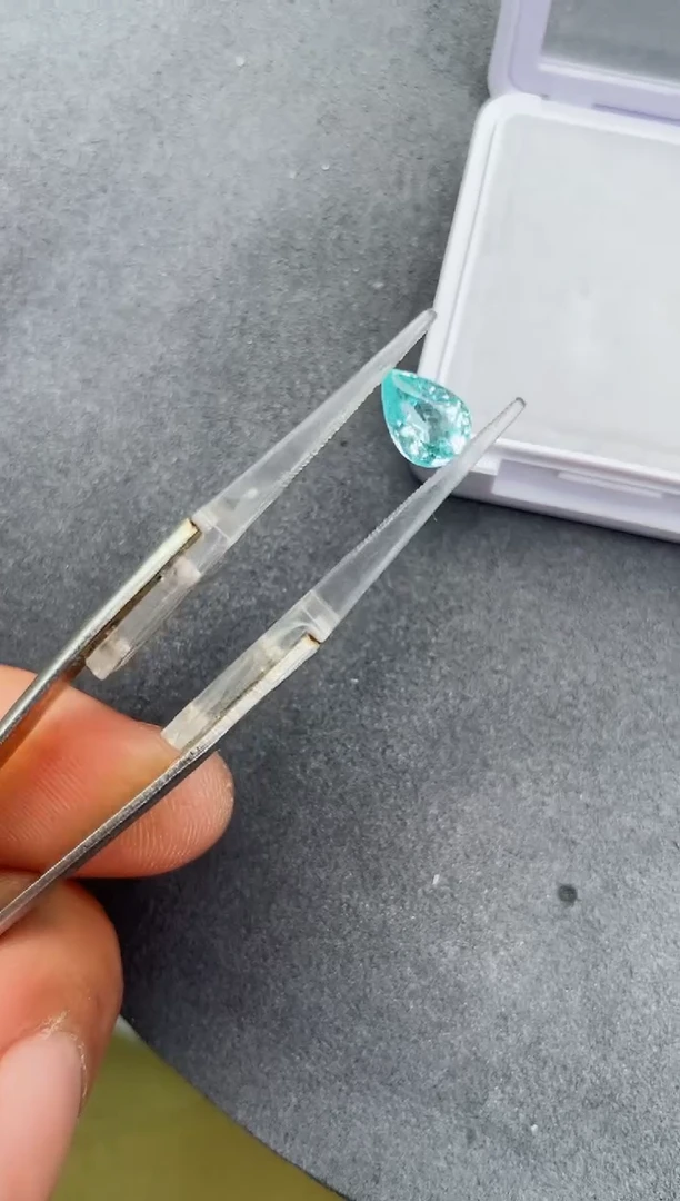 未镶嵌裸石帕拉依巴碧玺1.41ct