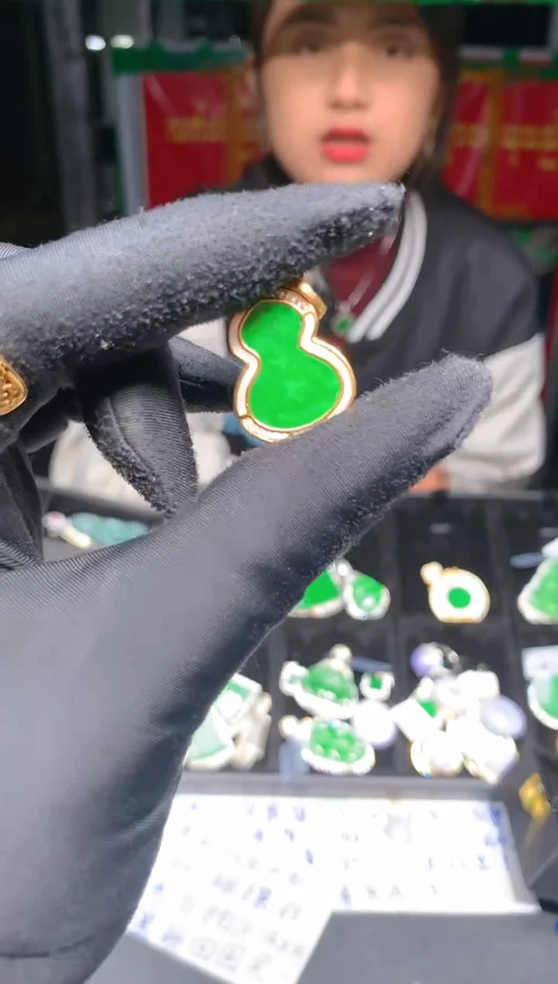 【闪购商品】定制翡翠银S925镶嵌56定制翡翠-多样性发货（发其一）