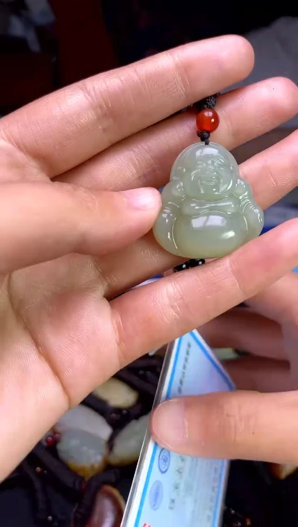 和田玉未镶嵌颈饰1