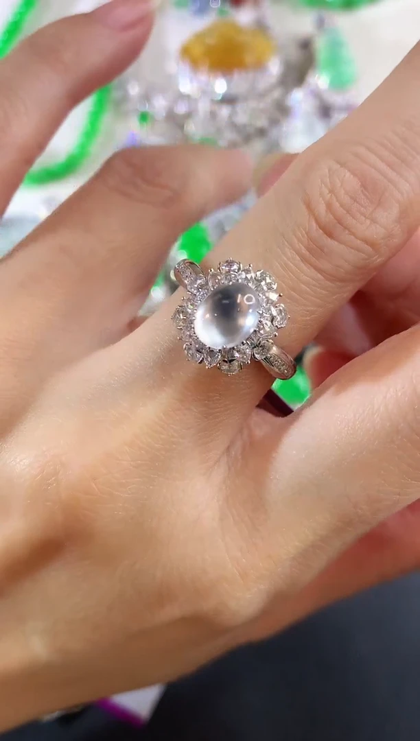 18K金镶嵌戒指翡翠266|18800