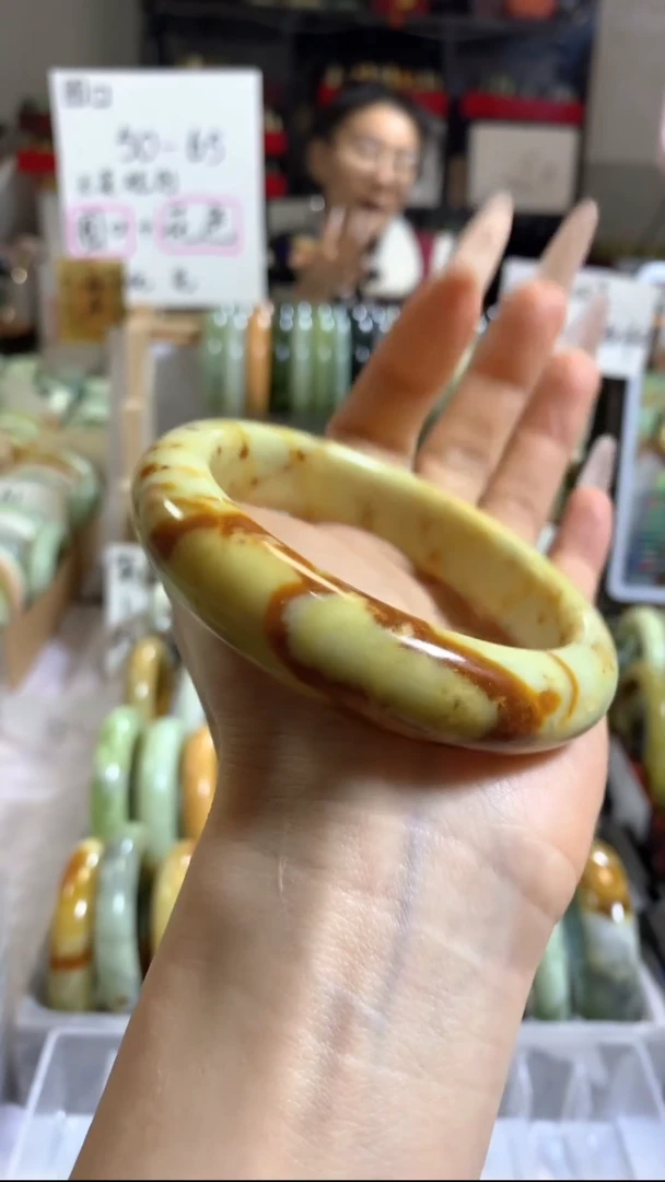 未镶嵌岫玉手镯26 62+