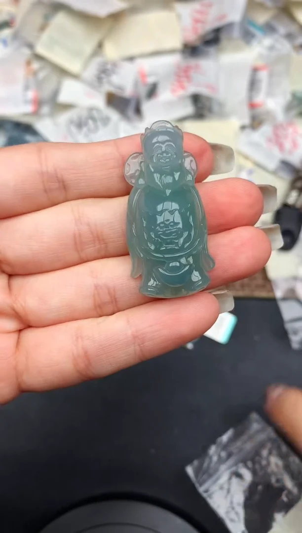 未镶嵌挂件翡翠—