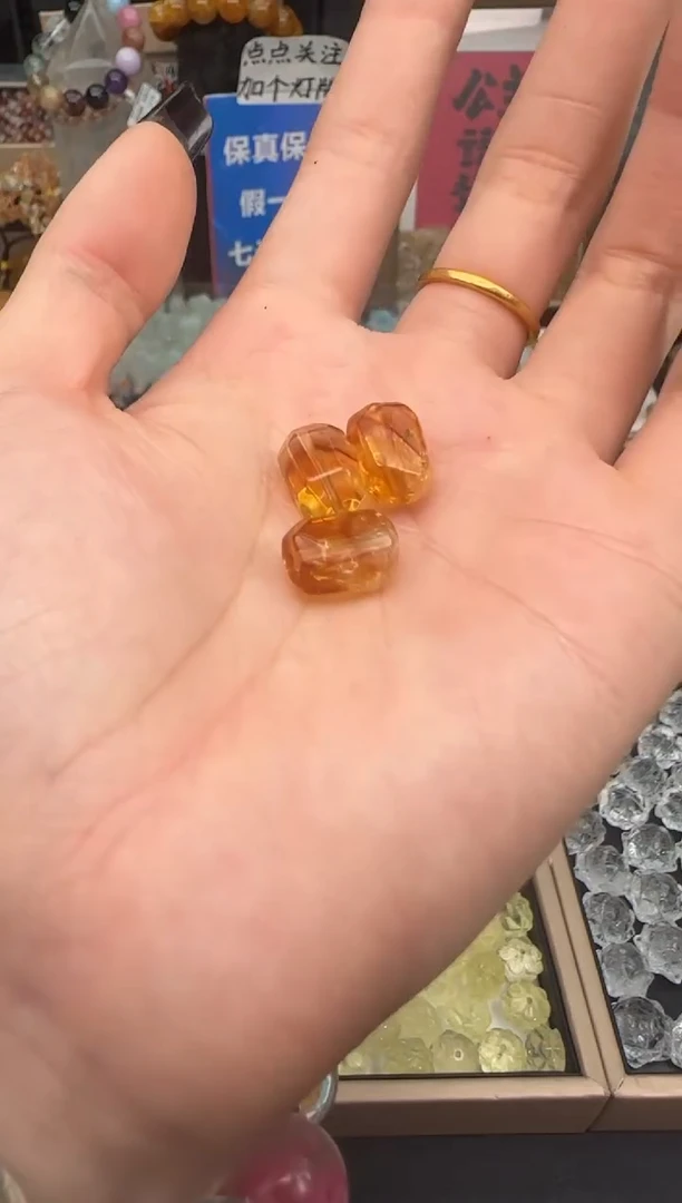 未镶嵌颈饰水晶67a多样性发其一/4.29/1个