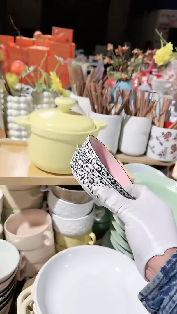 【闪购商品】瓷片2个小碗微瑕 凑满20元包邮