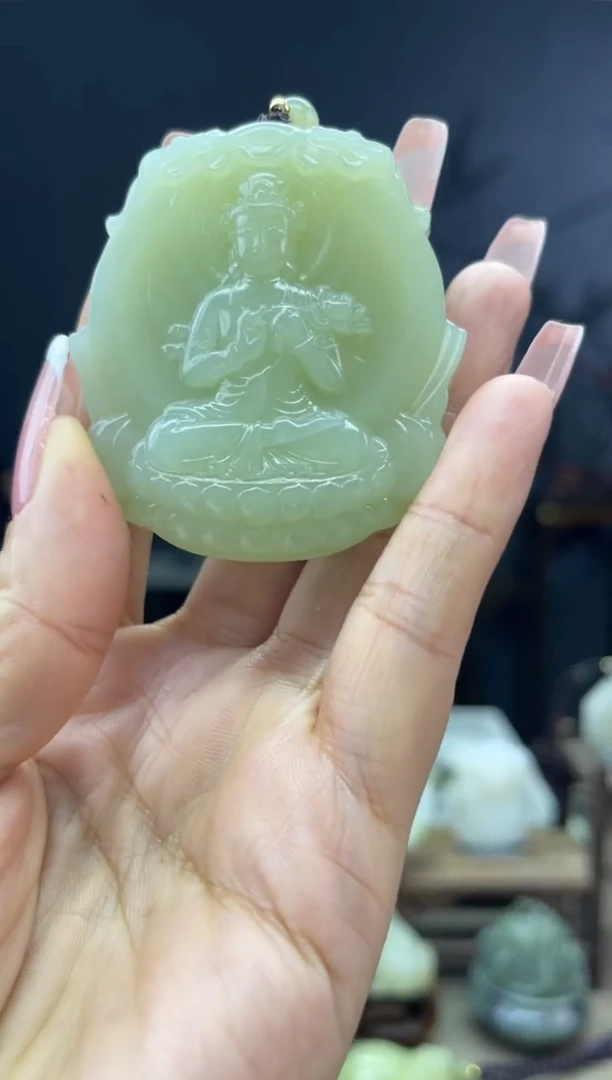 颈饰未镶嵌和田玉1