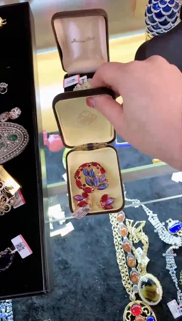 【闪购商品】瓷片楚楚中古珠宝甄选不退换