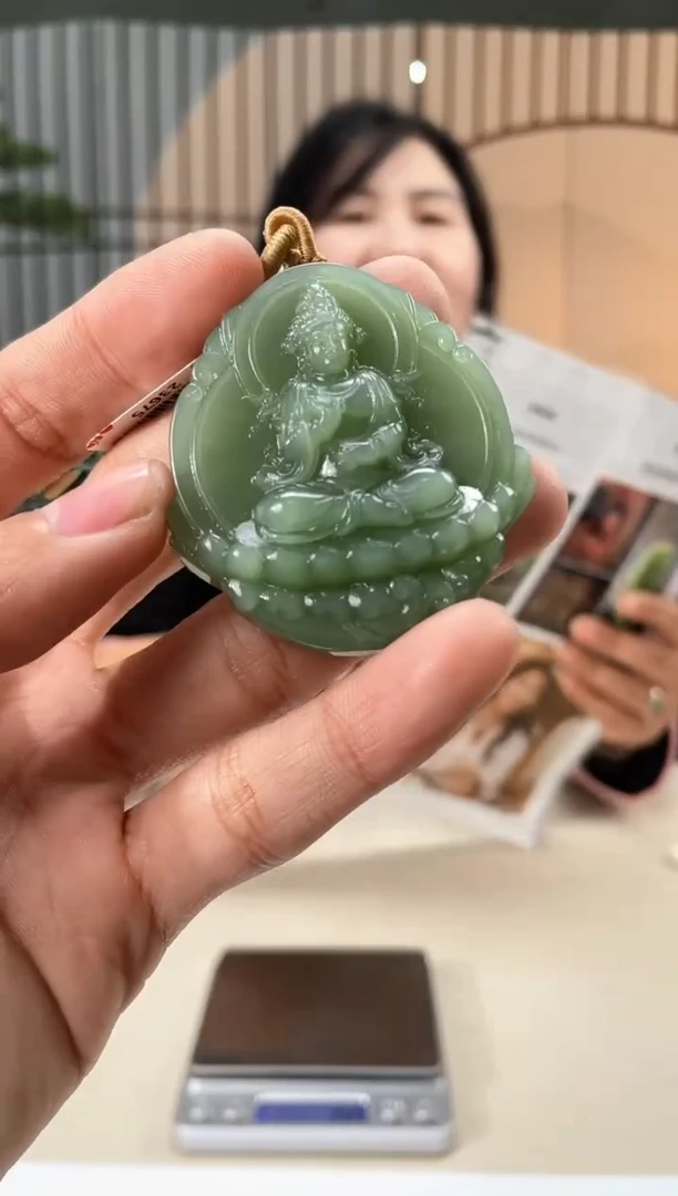 【闪购商品】定制和田玉和田玉（多样性拍一发一带证）180191