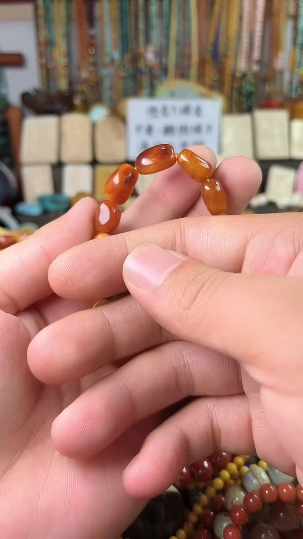 【闪购商品】琥珀裸石未镶嵌（一物一件）7124