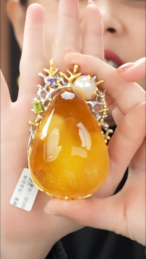 琥珀吊坠(不含链)未镶嵌特色蜜蜡吊坠