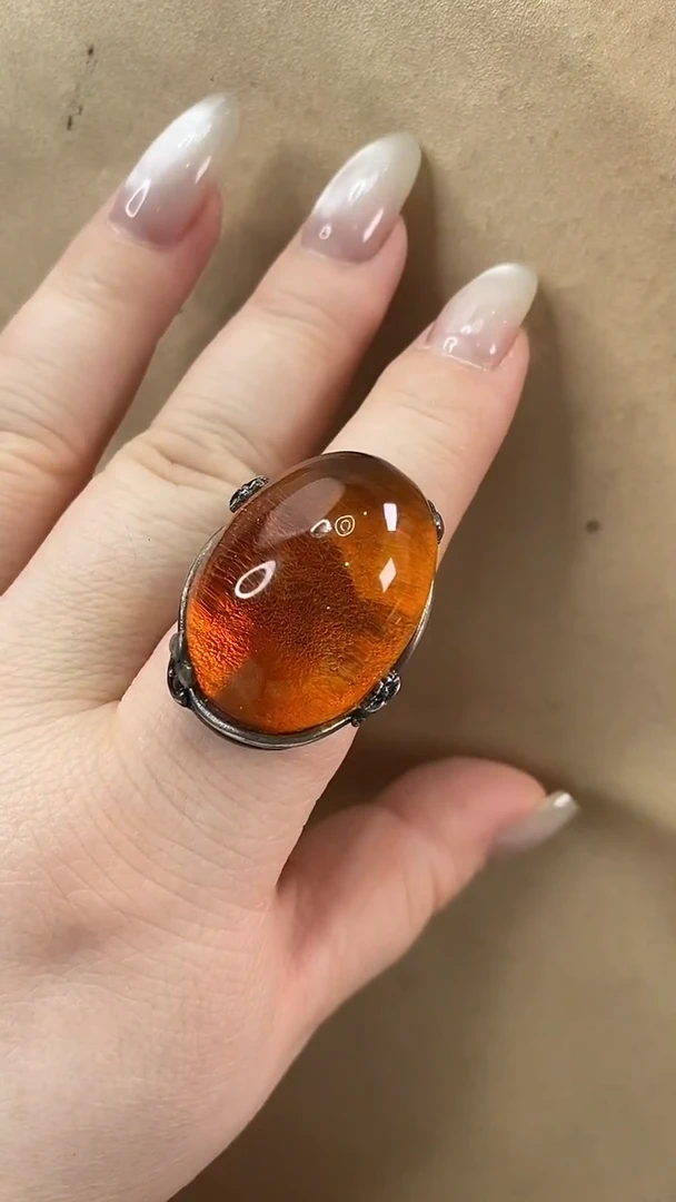 琥珀颈饰未镶嵌戒指
