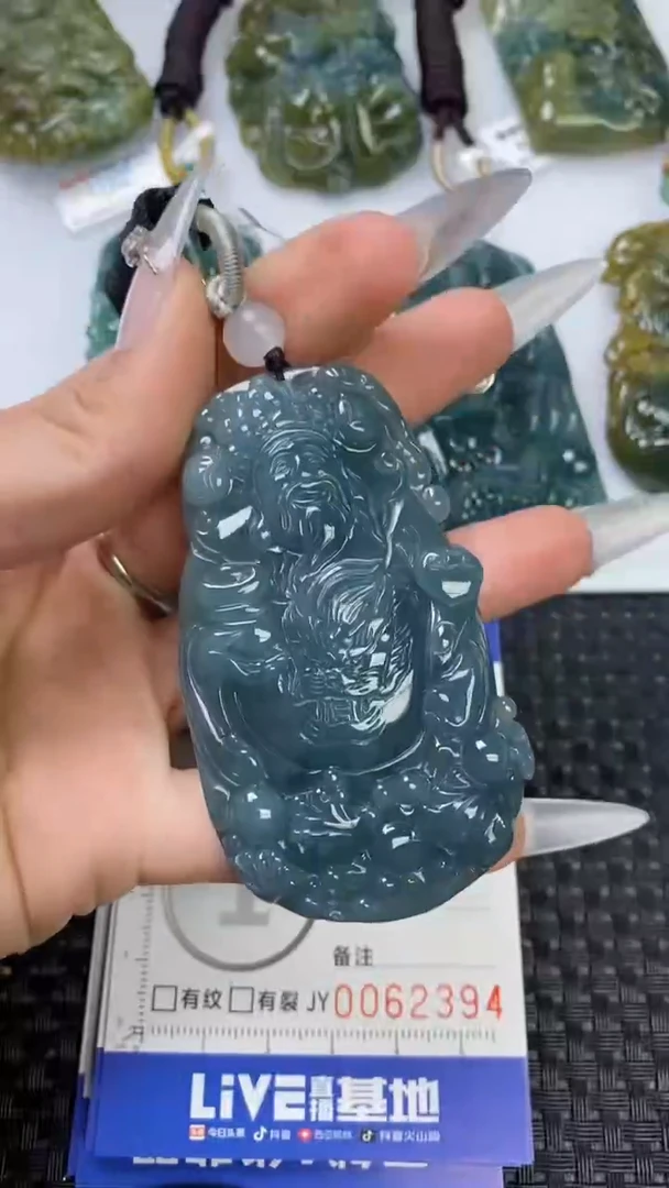 【闪购商品】翡翠颈饰未镶嵌1111111111111