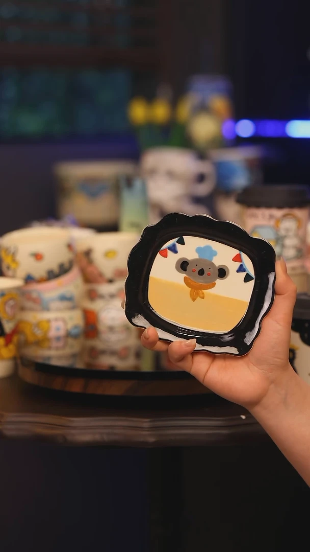 【闪购商品】摆件景德镇釉下彩绘设计师款式陶瓷