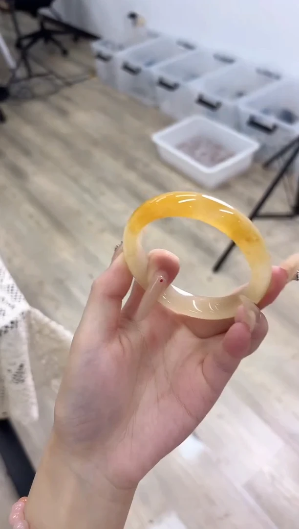 未镶嵌手镯石英质玉157-57HU