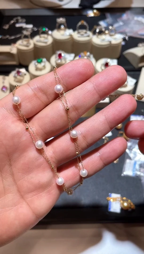 颈饰18K金镶嵌海水珍珠5.5mm