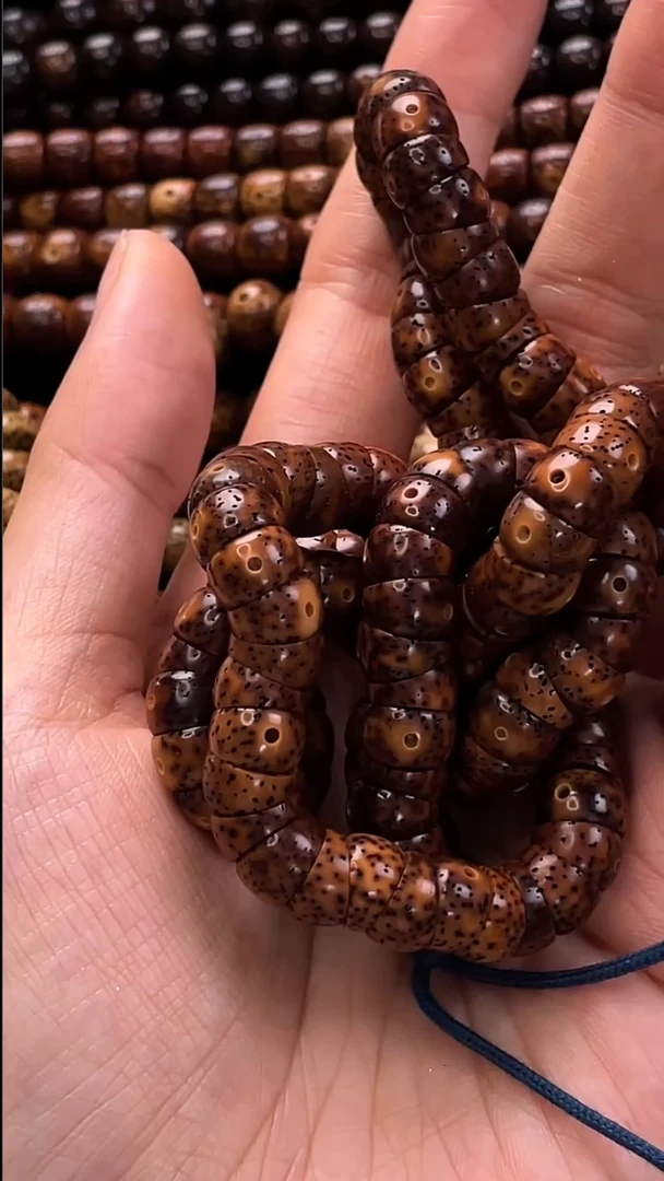 吊坠星月菩提氯**明精工级中珀花皮桶形大肠9*6长串