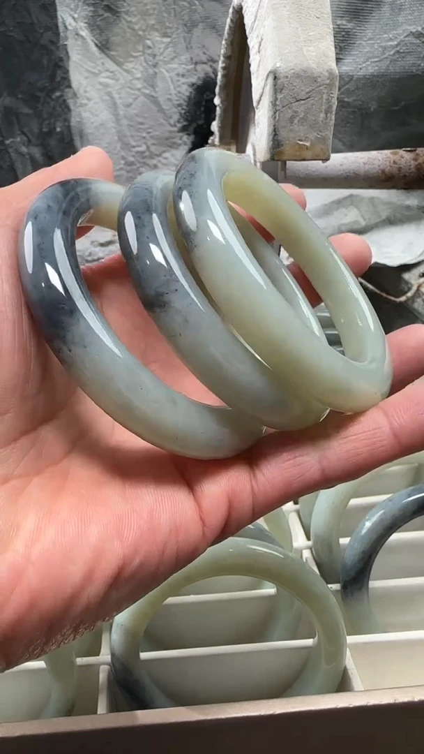 颈饰未镶嵌和田玉手镯多样性拍一发一件