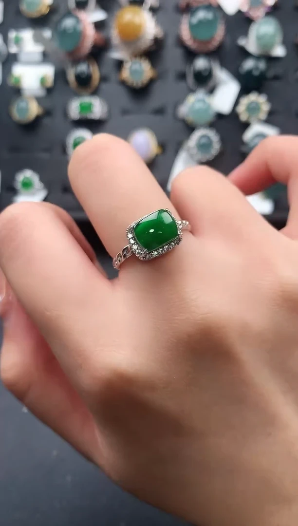 【闪购商品】翡翠戒指银S925镶嵌52141