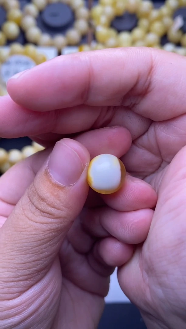 裸石琥珀未镶嵌大小姐珠宝严选45