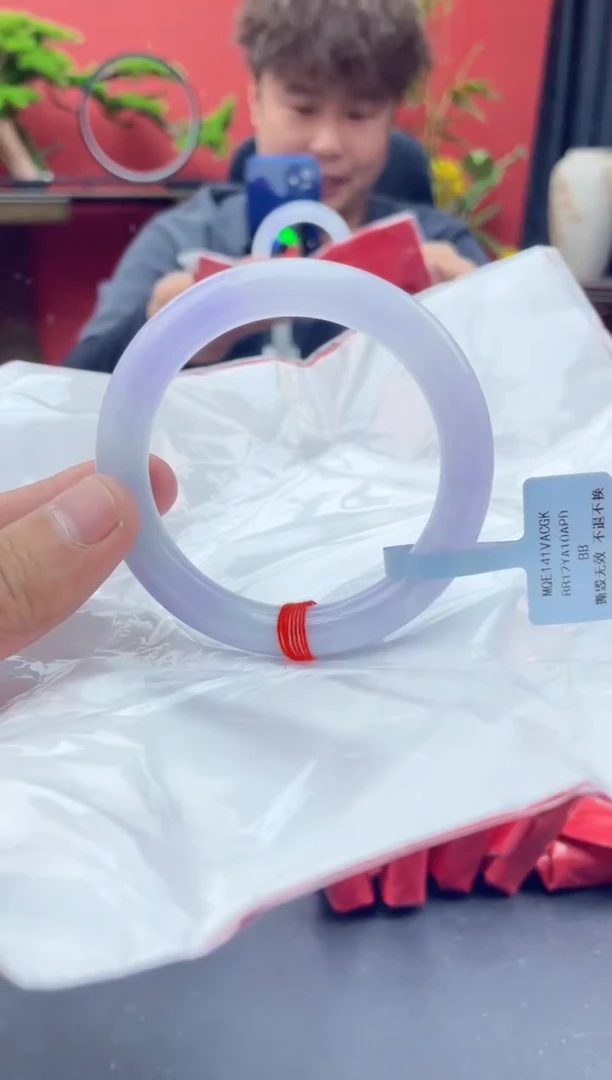 未镶嵌手镯翡翠6