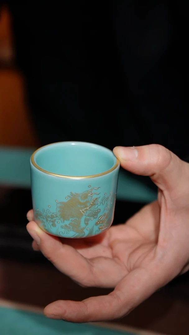 【闪购商品】38-1扳指杯（金银釉上彩）