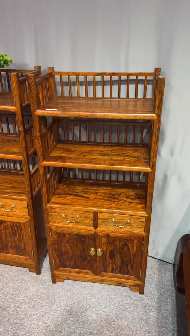 花梨木类木雕款柜子 红木家居