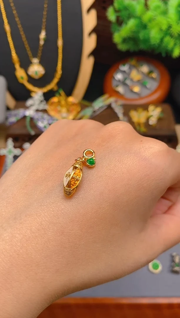 【闪购商品】翡翠吊坠(不含链)银S925镶嵌五路财神