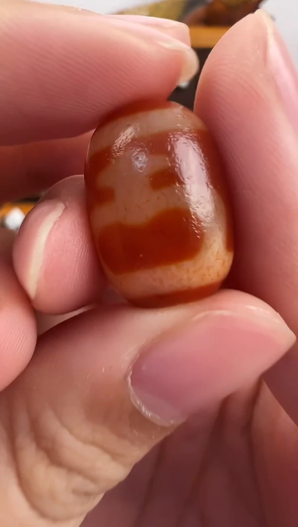 玛瑙/玉髓（覆膜）颈饰未镶嵌58微瑕随机发货