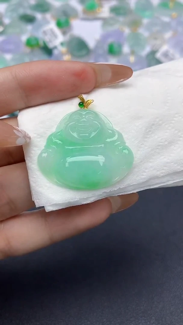 颈饰18K金镶嵌翡翠天然缅甸a货翡翠百元以上9元证书费自理