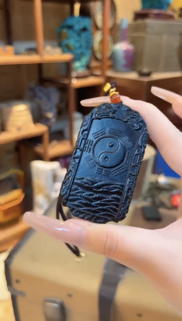 【闪购商品】和田玉玉牌未镶嵌和田玉挂件八卦 M051