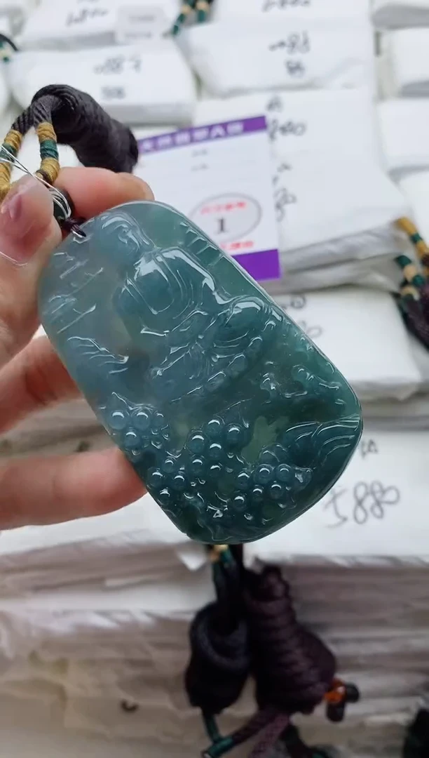 颈饰未镶嵌翡翠8