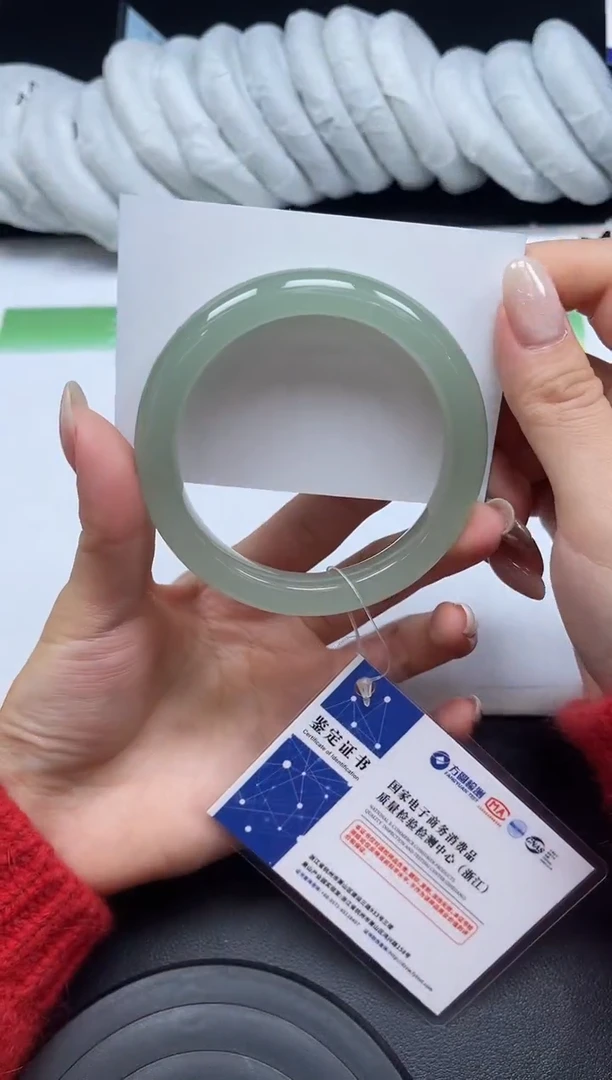 未镶嵌手镯石英质玉050-5758