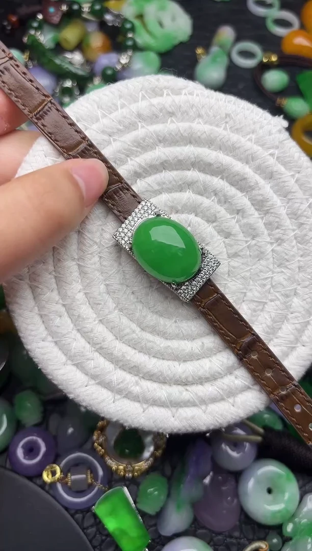 颈饰未镶嵌翡翠缅甸翡翠吊坠