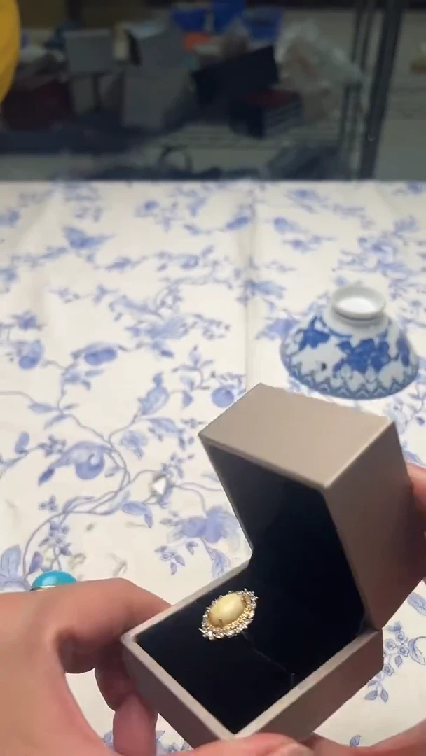 瓷片如图所示如图所示