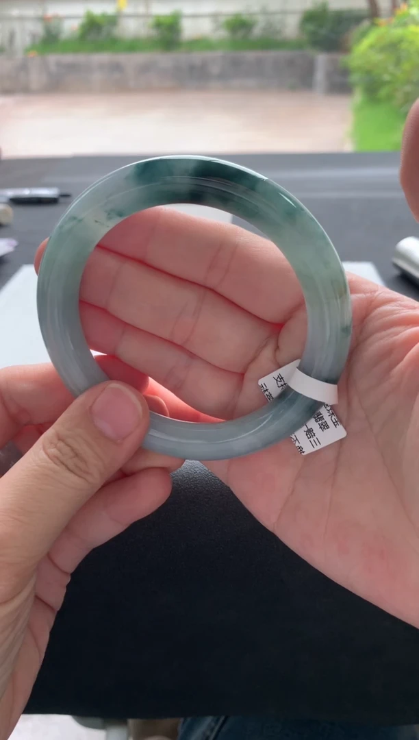 翡翠手镯未镶嵌61.7圆条买断Y2666