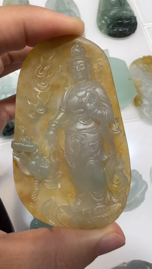 未镶嵌定制翡翠观音