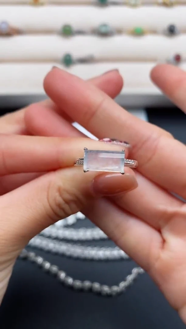 银S925镶嵌戒指翡翠777777+4