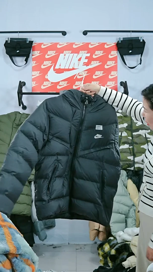 1728闪购编码运动衣以直播间过品为准尺码L