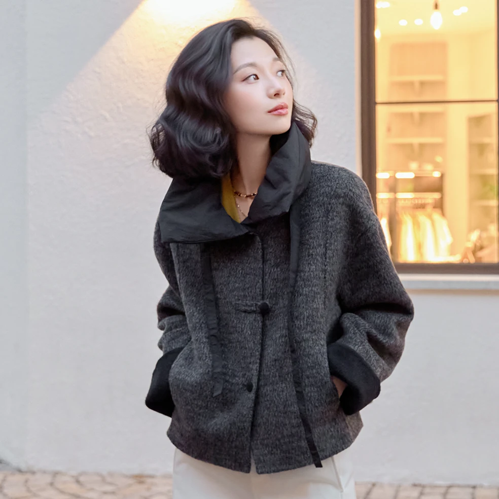 西子/【暖绒拼图】羊毛呢拼接白鹅绒时尚设计感外套/WTHJ0304