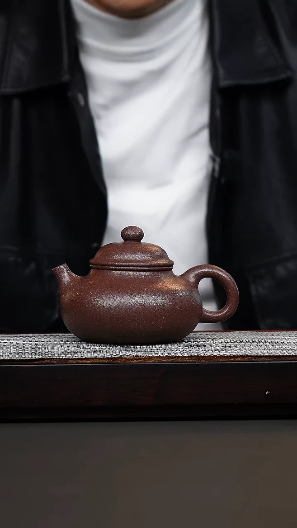 茶壶紫砂桃花泥容天