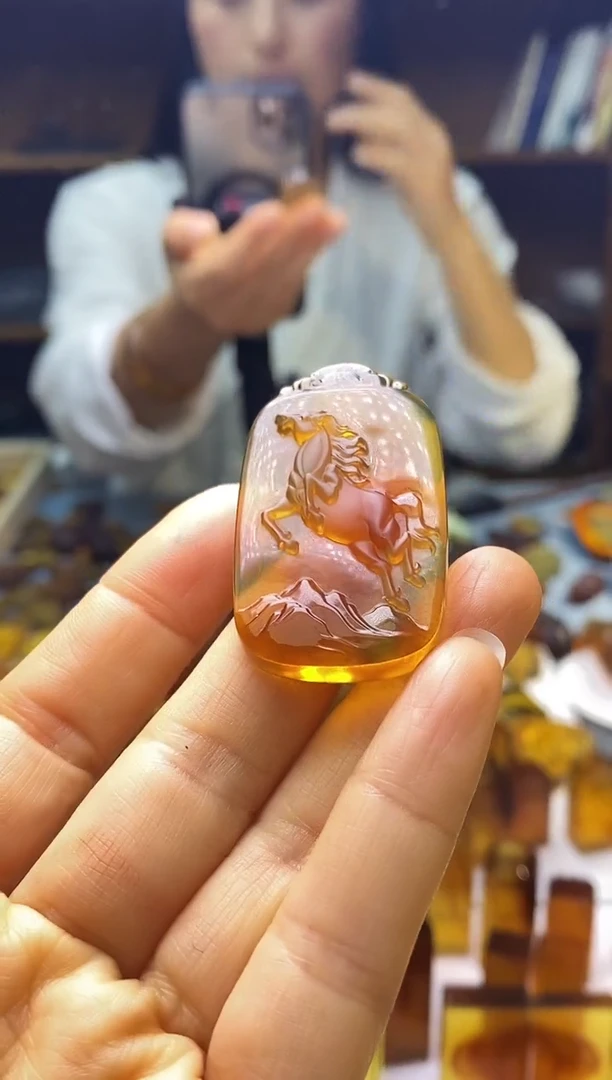 琥珀颈饰未镶嵌SN91-20（马牌）