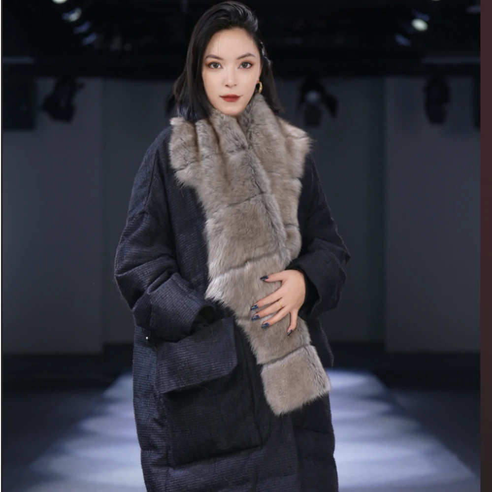 【镶守·落玉】冬季设计师款气质皮毛一体宽松长款白鹅绒服Y25622