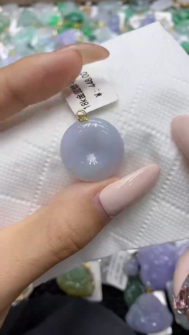 颈饰18K金镶嵌翡翠111111111111