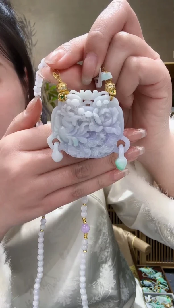 【闪购商品】翡翠颈饰未镶嵌吊坠