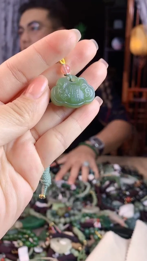 【闪购商品】和田玉挂件未镶嵌多样性发货拍一发一