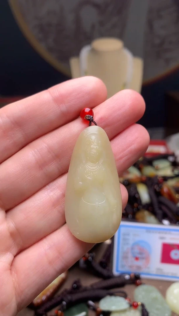 颈饰未镶嵌和田玉新疆料青海料清水和田玉吊坠